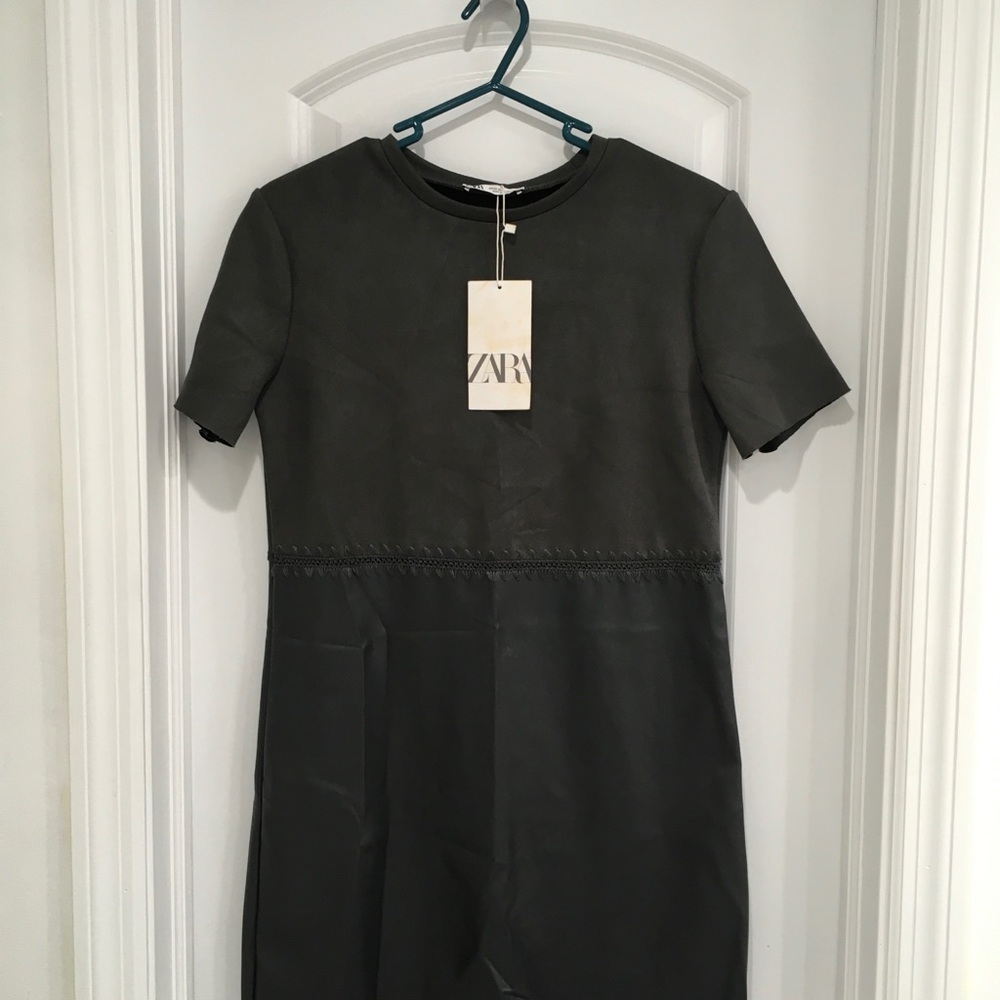 ZARA Black Short-Sleeve Sheath Dress